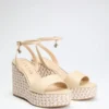 Everly Charm Wedge