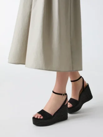 Everly Charm Wedge
