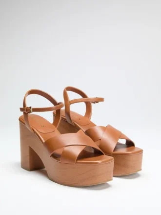 G Logo Sandals