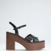 G Logo Sandals
