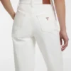 G06 Mom Jeans