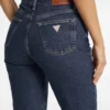G06 Mom Jeans