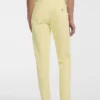 G06 Mom Jeans