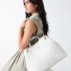 Giully Shopper