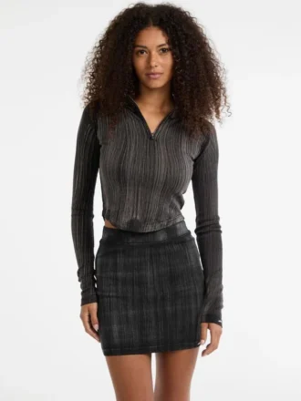 Guess Originals Eco Mock-Neck Top