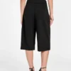 Junny Twill Capri Pants