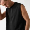 Muscle Crewneck Tee