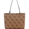 Noelle Shopper