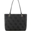 Noelle Shopper