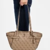 Yesba Quattro G Girlfriend Shoulder Satchel