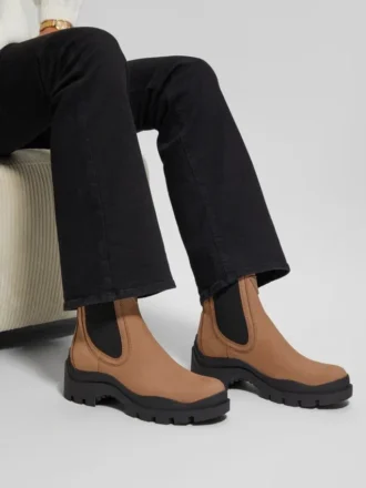 Yesses Signature Chelsea Booties